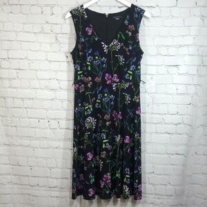 Tommy Hilfiger dress no sleeves flowers